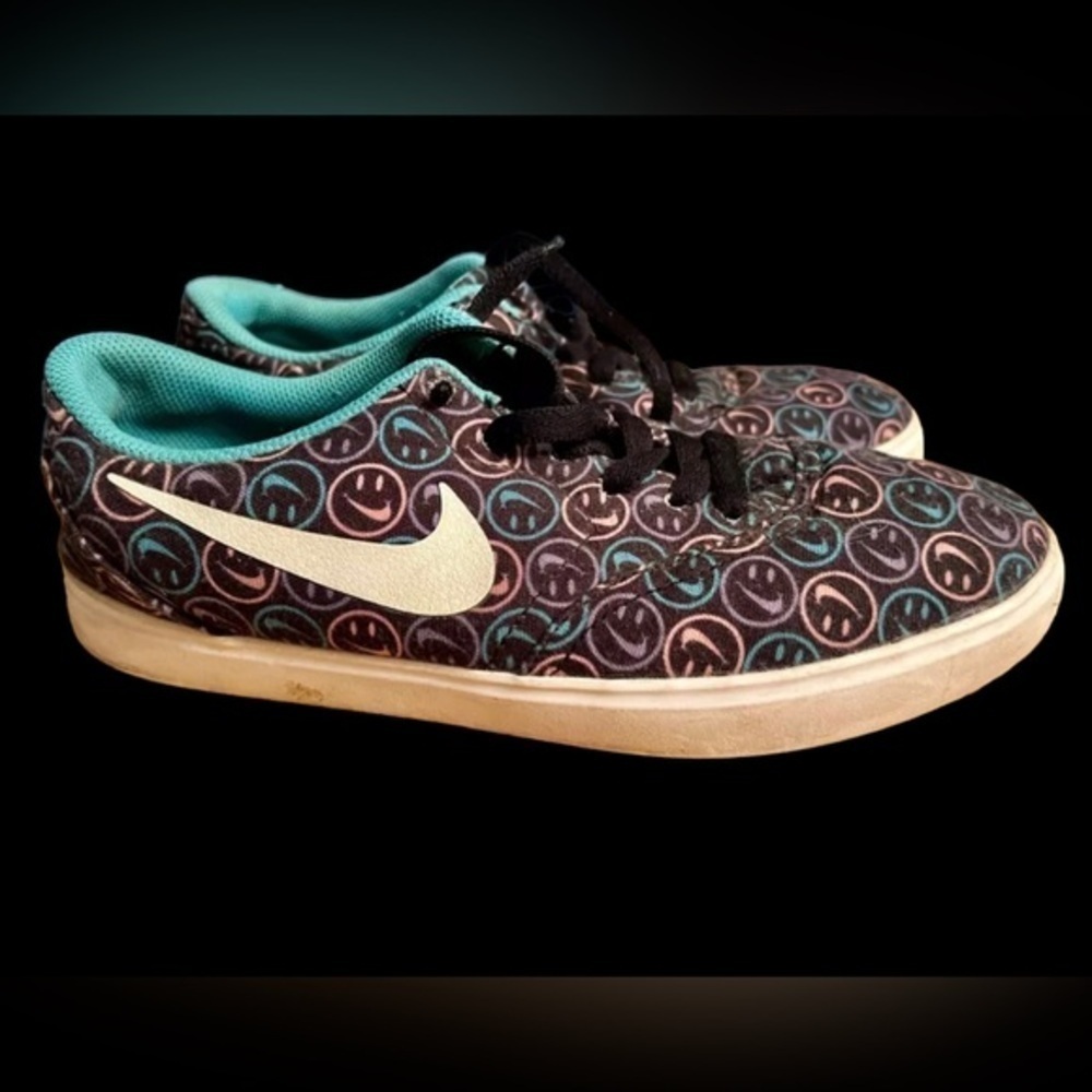 Nike SB Have A Nice Day Sneakers Size 6 Black Smiley Faces Streetwear Y2K